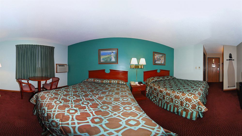 Hotel Super 8 By Wyndham Hudson Exterior foto